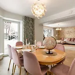 Cozy Private House In Nomme Villa Tallin
