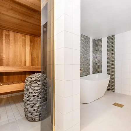 别墅 Cozy Private House In Nomme 塔林