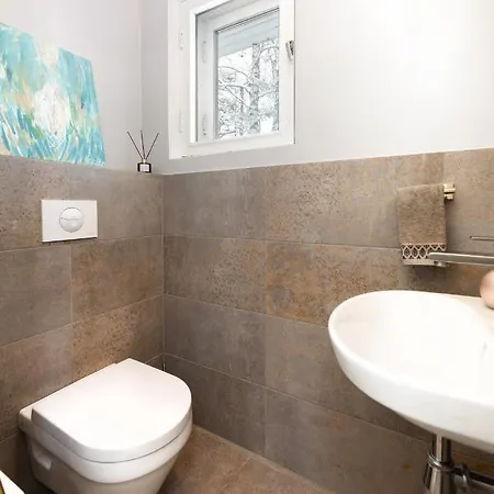 Cozy Private House In Nomme Villa