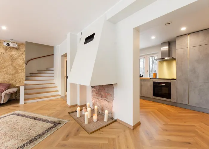 빌라 Cozy Private House In Nomme *